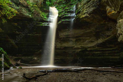 Water in full flow after heavy fall rain. Ottawa canyon, starved rock state park, Illinois. © Nicola