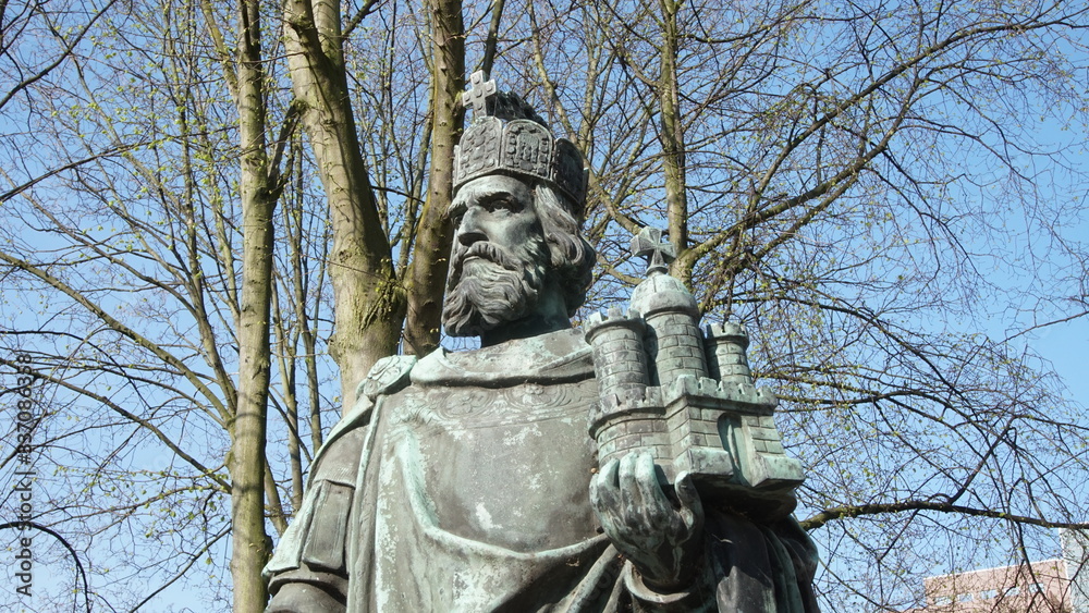 Obraz premium St. Angar Statue in Hamburg