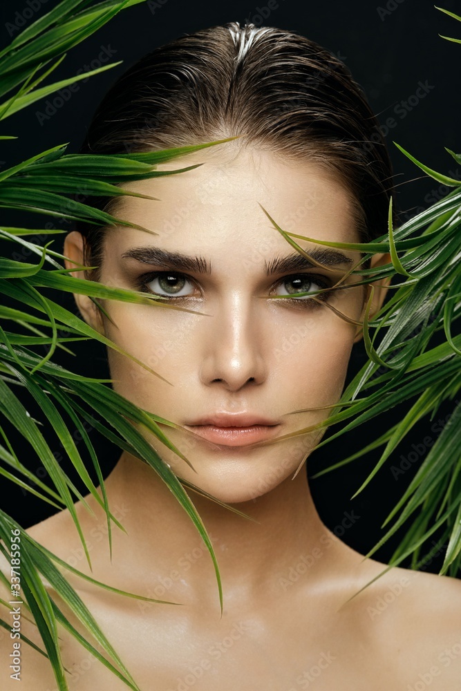 green leaves exotic luxury model