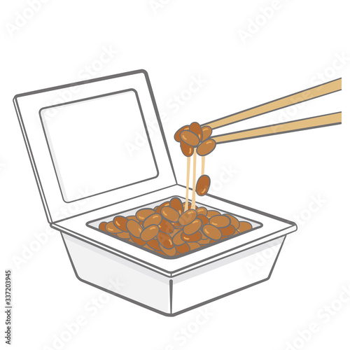 パックに入った納豆（お箸でつまむ）