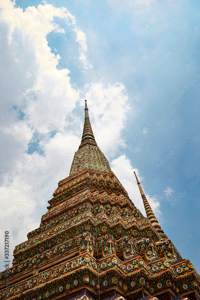Fototapeta premium Thai traditional Buddhism building architecture 