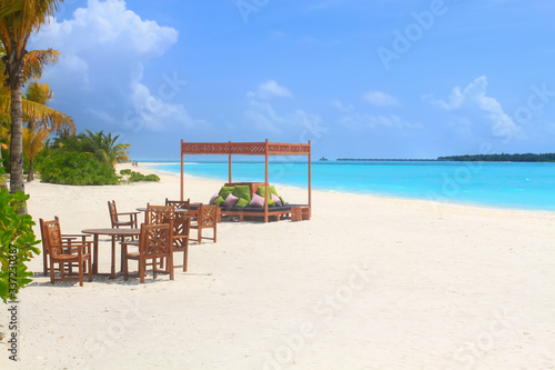 beautiful beach, Maldives, honeymoon
