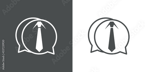 Símbolo chat de oficina. Icono plano lineal corbata en goblo de habla en fondo gris y fondo blanco