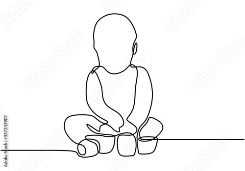 Continuous single drawn one...