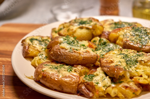 mashed potatoes with cheese and herbs