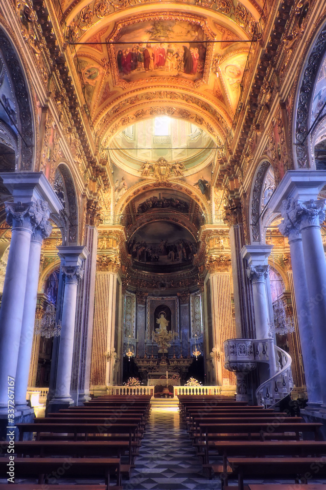 Fototapeta premium Italian Church Interior