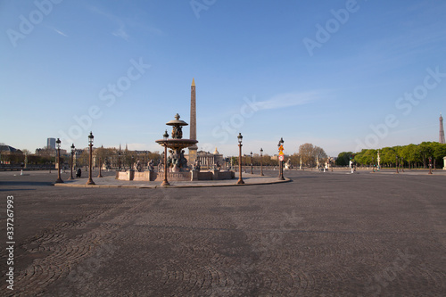 Paris vide, sans circulation, sans personnage dans les rue, pendant le confinement du à l’épidémie du Coronavirus.
Place de la Concorde