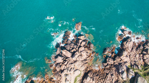 Mer vue aérienne paysage rochers bretagne