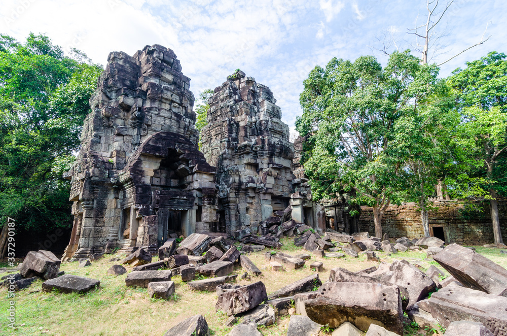 Ruins of Banteay Thom, Siem Reap, Cambodia