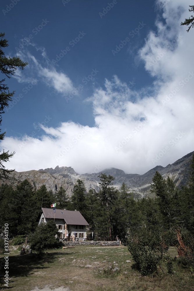 Trekking and hiking in val di susa