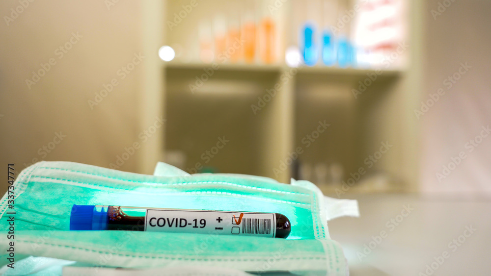 The Covid-19 positive of coronavirus and the facemask 