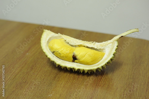 Durio zibethinus (Pokok Durian Kampung) photo