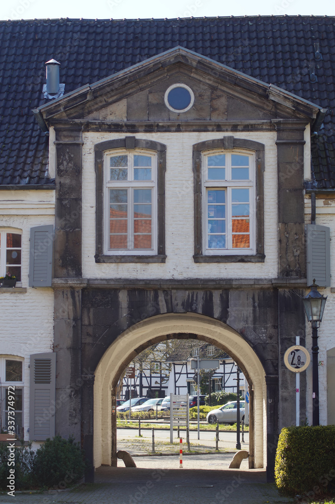 Eingang zum Kloster Saarn - Mülheim an der Ruhr