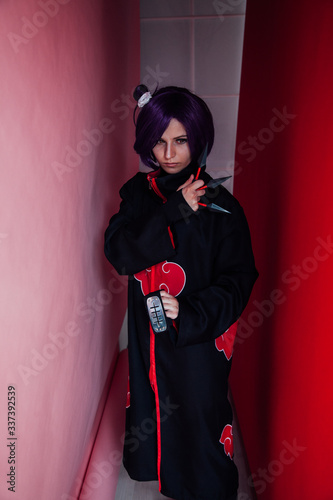 Foto Girl anime with purple hair Japan Cosplay