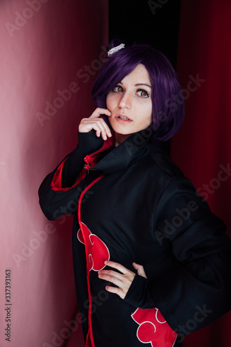 Foto Girl anime with purple hair Japan Cosplay