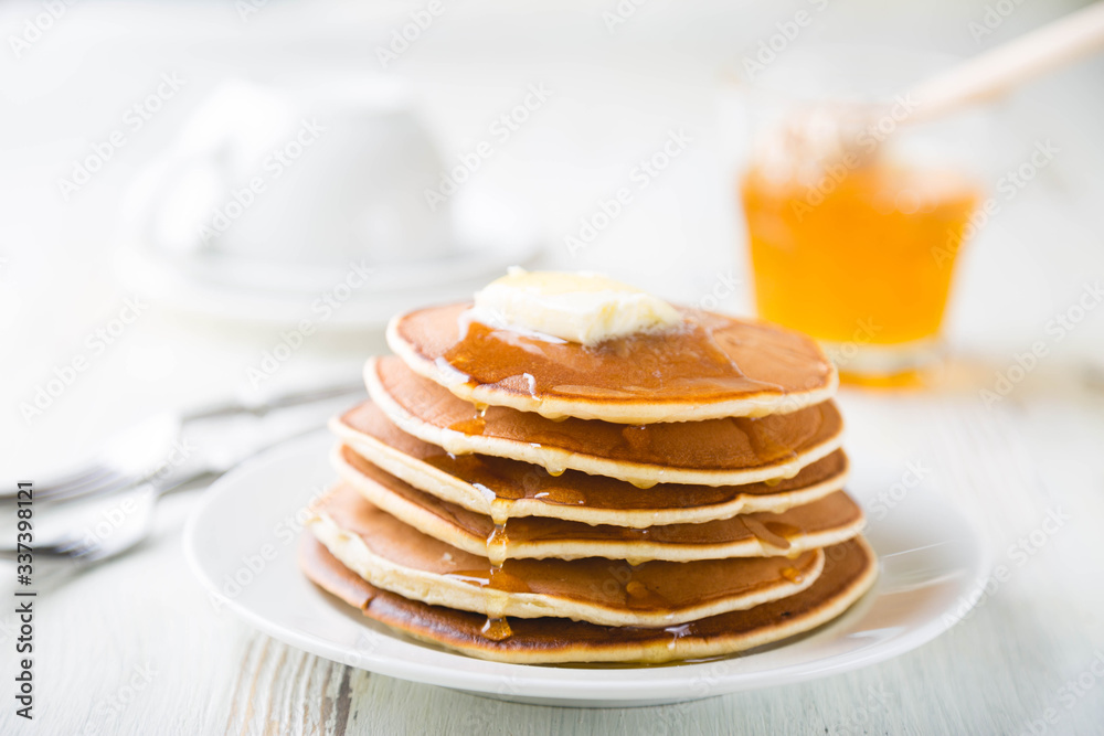 Pancakes with Butter and Honey Pancakes with Butter and Honey