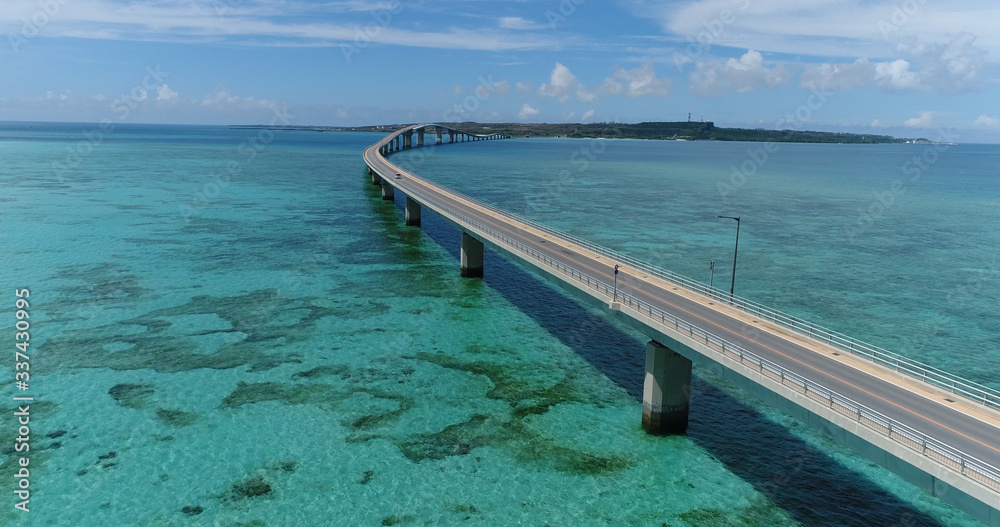 Aerial shot of irabu-ohashi bridge, miyakojima,okinawa,
Japan Aerial shot of irabu-ohashi bridge, miyakojima,okinawa,
Japan