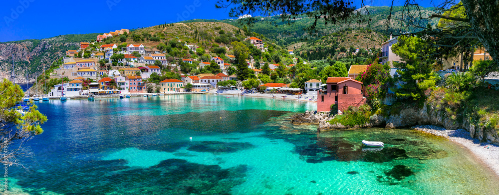 Most beautiful greek coastal villages - colorful Assos in Cefalonia. Ionian islands of Greece