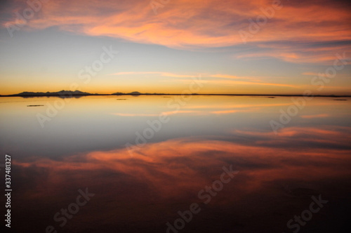 Sunset at the Salar de Uyuni,Bolivia