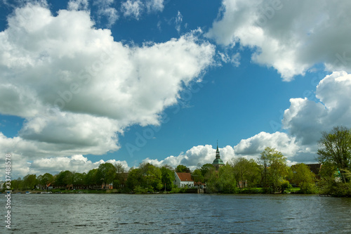 Quellwolken über Friedrichstadt photo