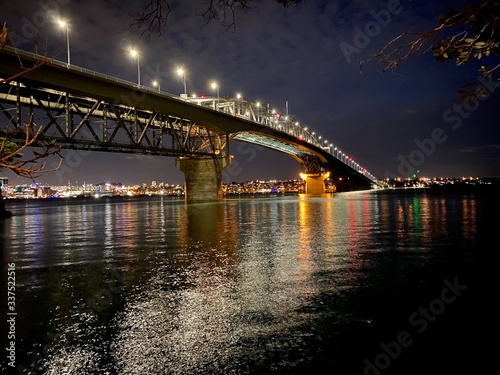 Auckland bridge