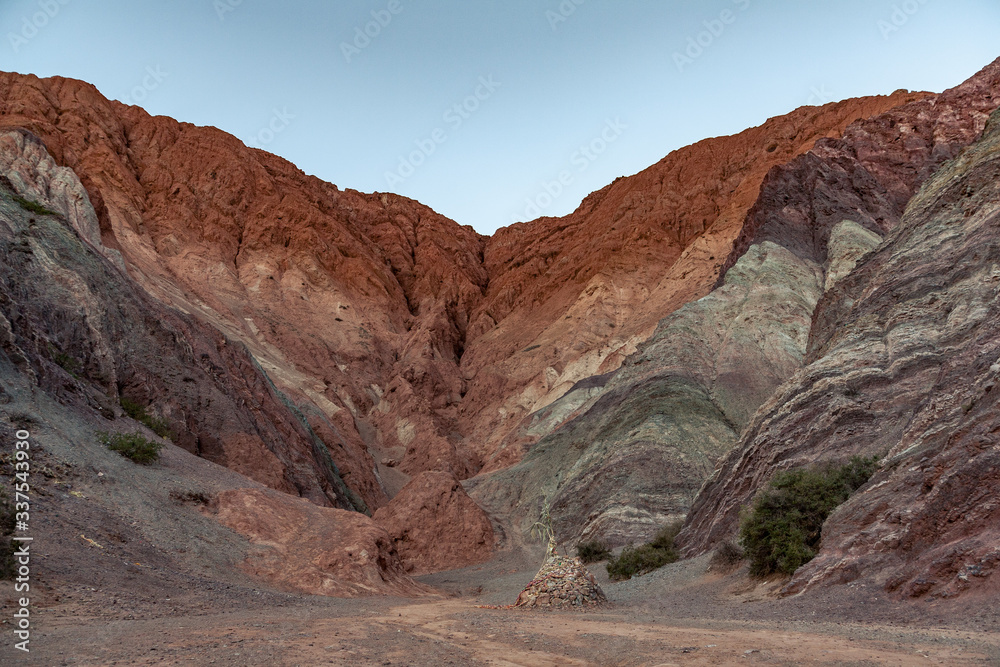 Fototapeta premium colorful mountains and town purmamarca northern argentina 