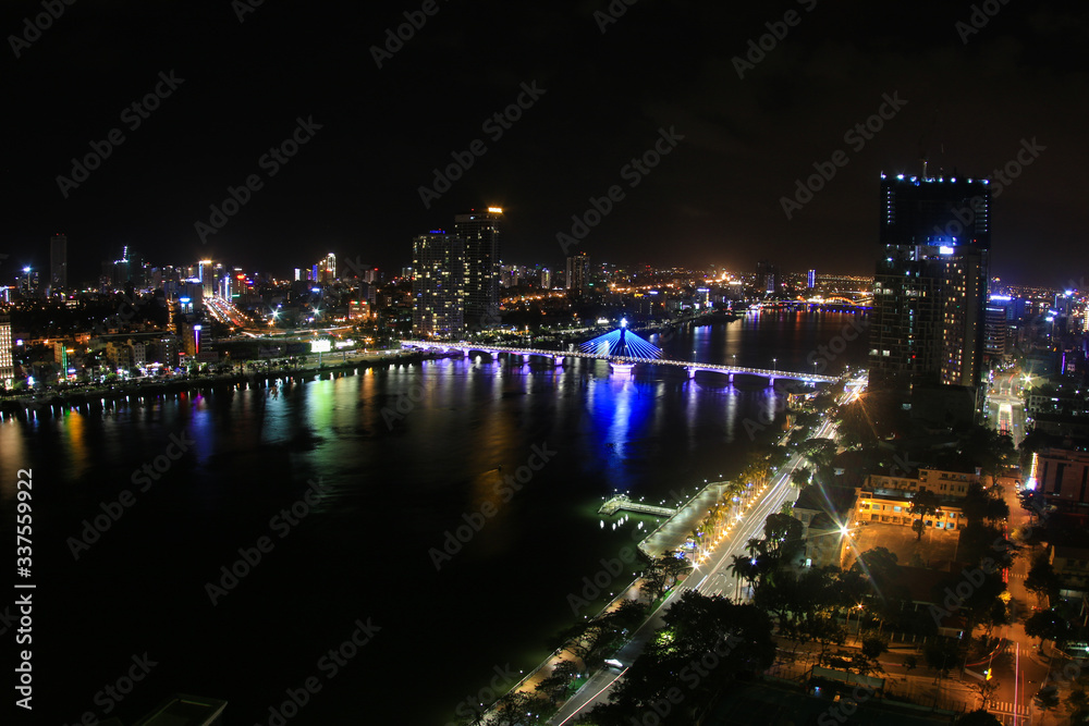 Fototapeta premium Han river, Danang, Vietnam.