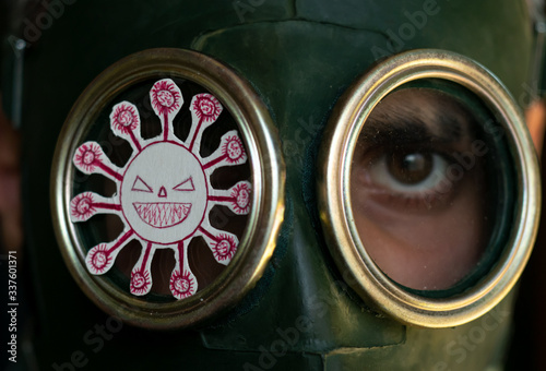 Obraz na plátně Eye Protection from Covid 19, COVID-19 and Gas Mask, Covid-19 Pandemic, insidiou