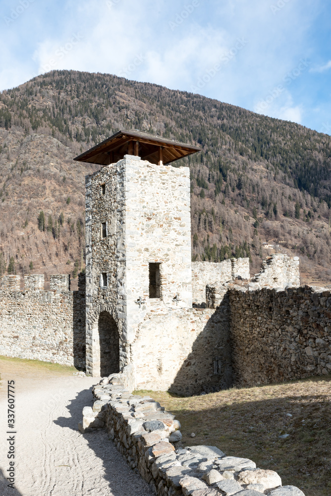 Fototapeta premium Castle of Ossana Trentino