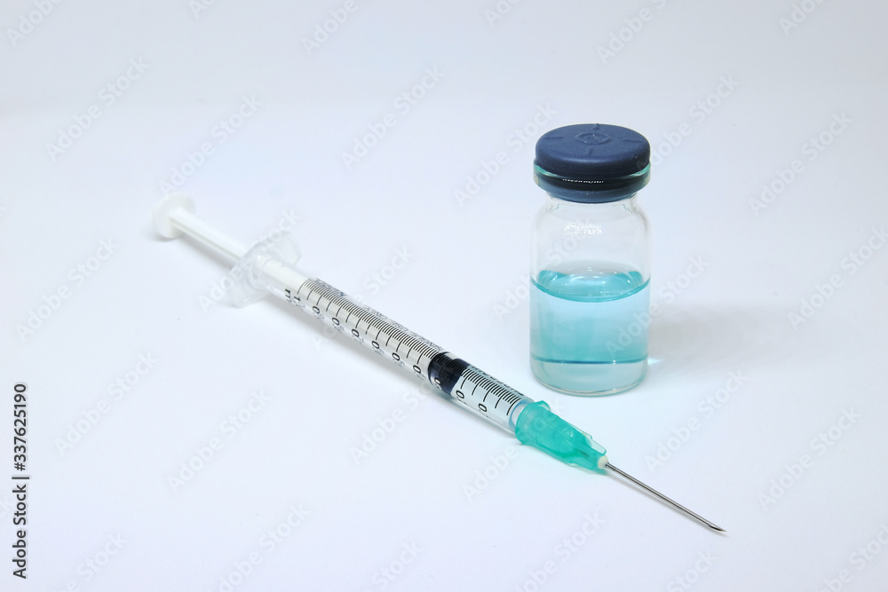 needle pen vaccine corona virus covid-19 vial ampule