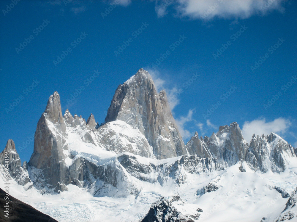 Fitz Roy peak from the viewpoint at the end of the trail, Argentina