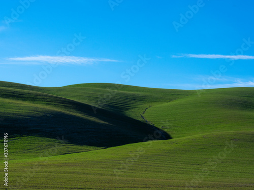 green hills tuscany val d orcia