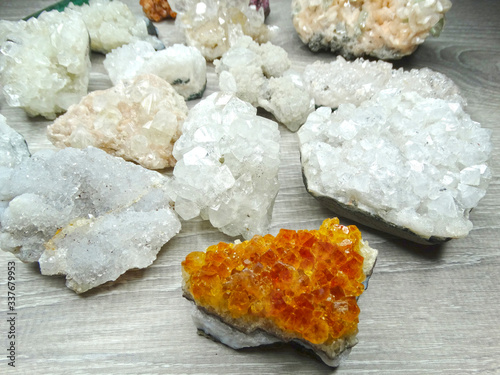 geological set crystals and minerals semigem stones