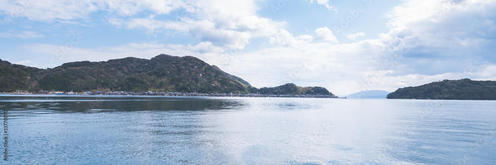 伊根の舟屋　漁港の風景