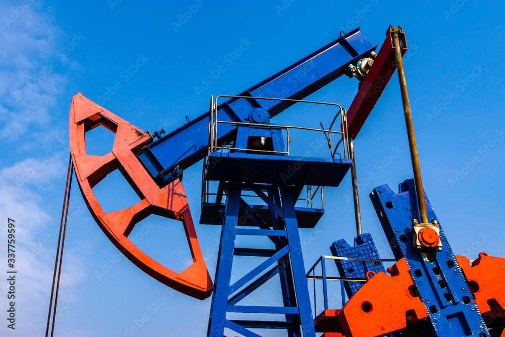 Oil pump jack rocking. Rocking machines for power generation. Extraction of oil