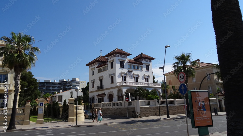 Obraz premium Salou is a popular Spanish resort in Catalonia