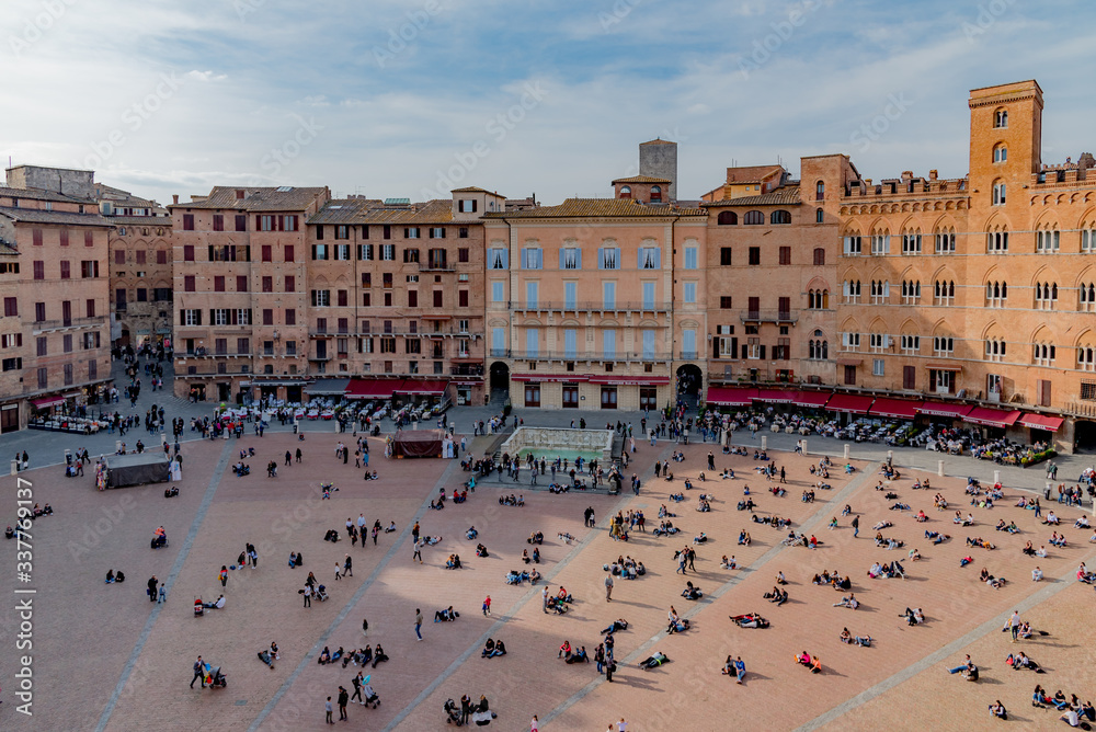 Obraz premium medieval architecture in Tuscany city of Siena