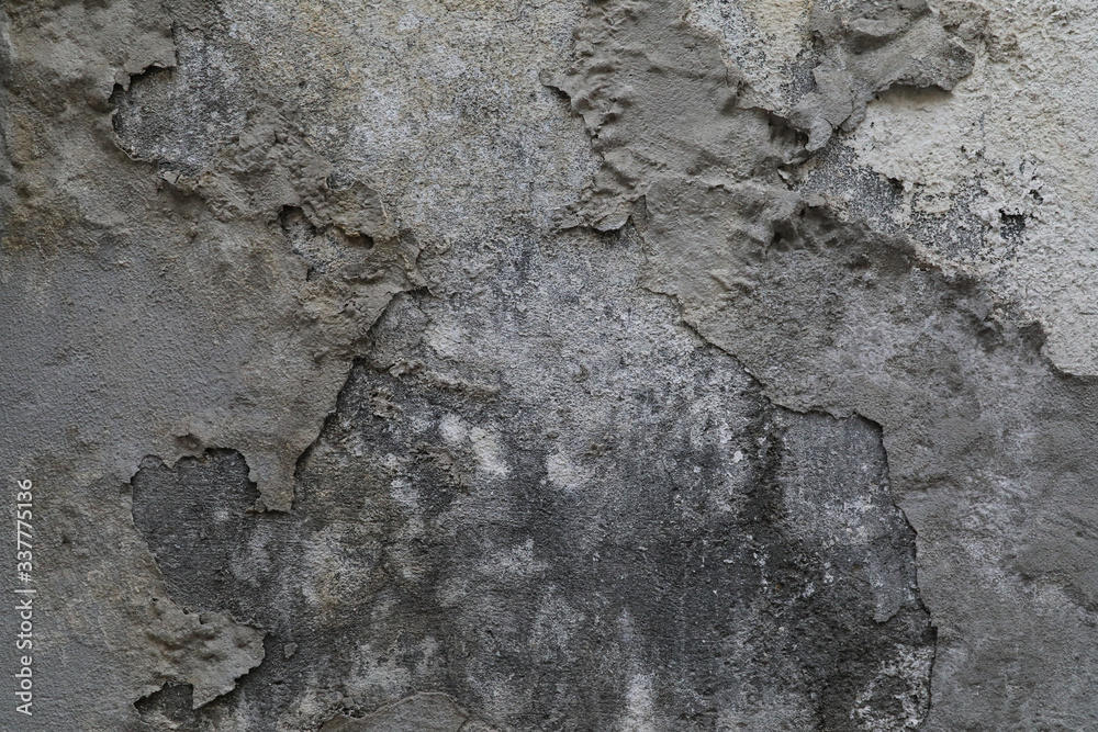 Stories on the walls of construction
