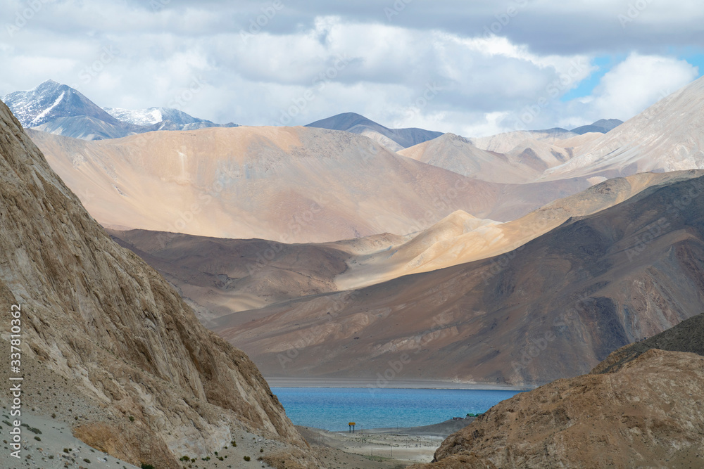 Φωτογραφία Leh,aldakh,Jammu And KashmirIndia-17-04-2019:Photos taken in Leh,Ladakhregion,India