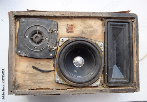 Column speaker 15AS-208. Vintage Soviet bookshelf acoustics.