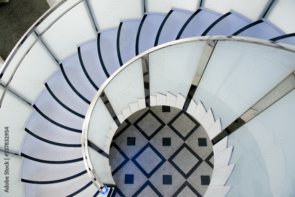 Fototapeta premium spiral staircase in the blue