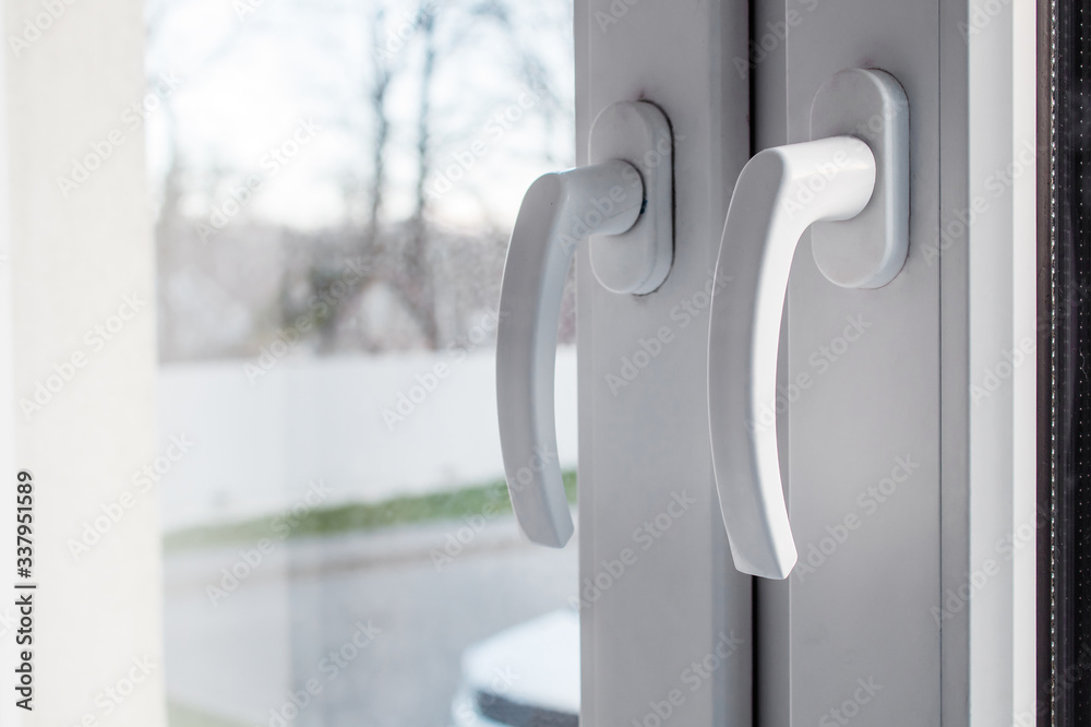 handles closed plastic window handles closed plastic window