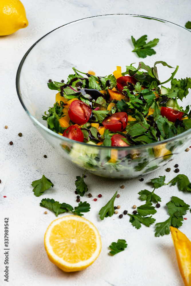 Juicy vegetarian salad at home for a quick bite. Juicy vegetarian salad at home for a quick bite.