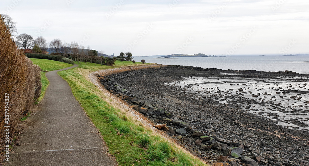Fife Coastal Path, from North Queensferry to Burntisland - Scotland - UK