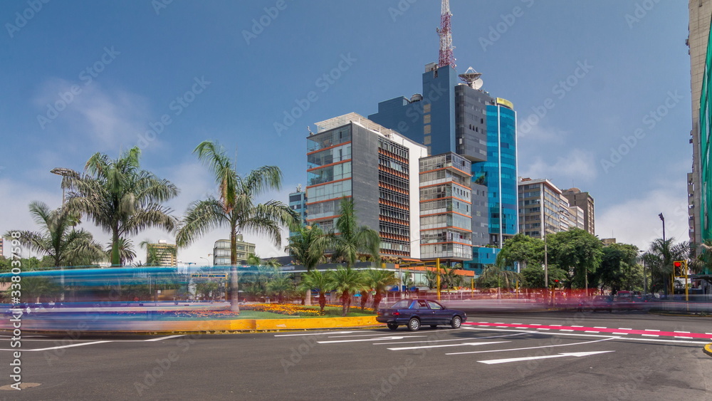 Naklejka premium Major road intersection on Plaza Grau square with traffic timelapse hyperlapse in Lima.