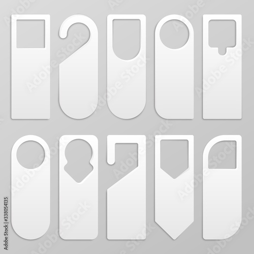 Door hanger. Realistic blank paper hanger mockup, white cardboard do not disturb sign for hotel doors. Vector set design paper hangers for advertising