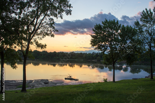 Fototapeta Naklejka Na Ścianę i Meble -  Sunset in Fort Smith, AR