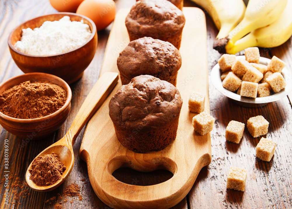 Fototapeta premium Chocolate muffins with banana