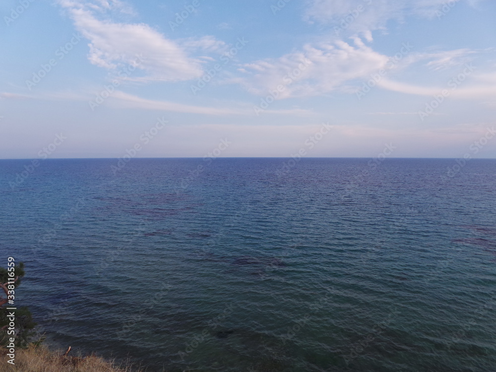 Sea view from the horizon.
