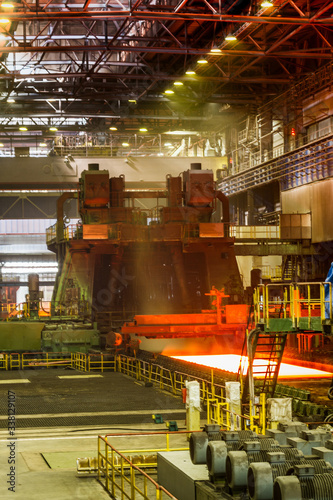 Workshop for rolling hot hoists through rolling mills. For receiving rolled steel and shipping finished products to the consumer at a metallurgical plant.